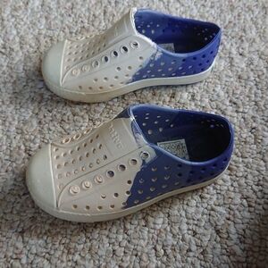 Native Kids Shoes Jefferson Bloom Marbled Child Cream and Blue size 8